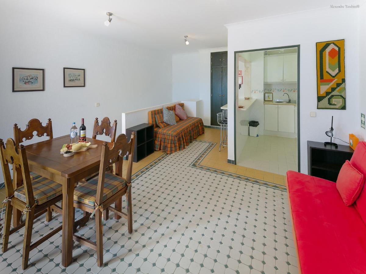A15 - Dona Ana Cliff Apartment Лагос Екстериор снимка